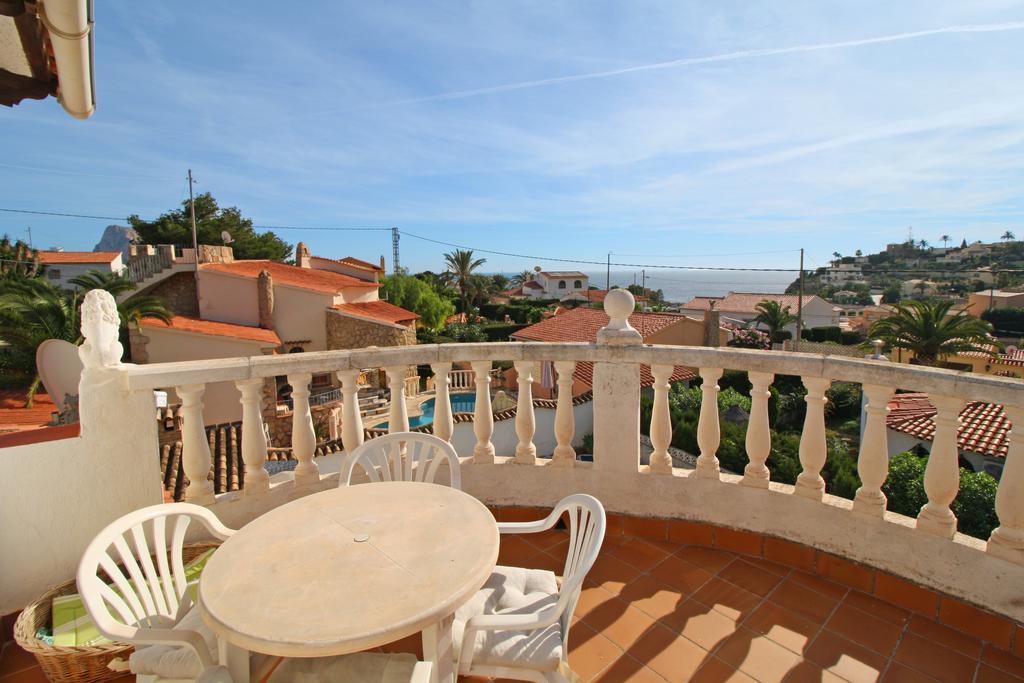 Villa Estrella カルプ 部屋 写真